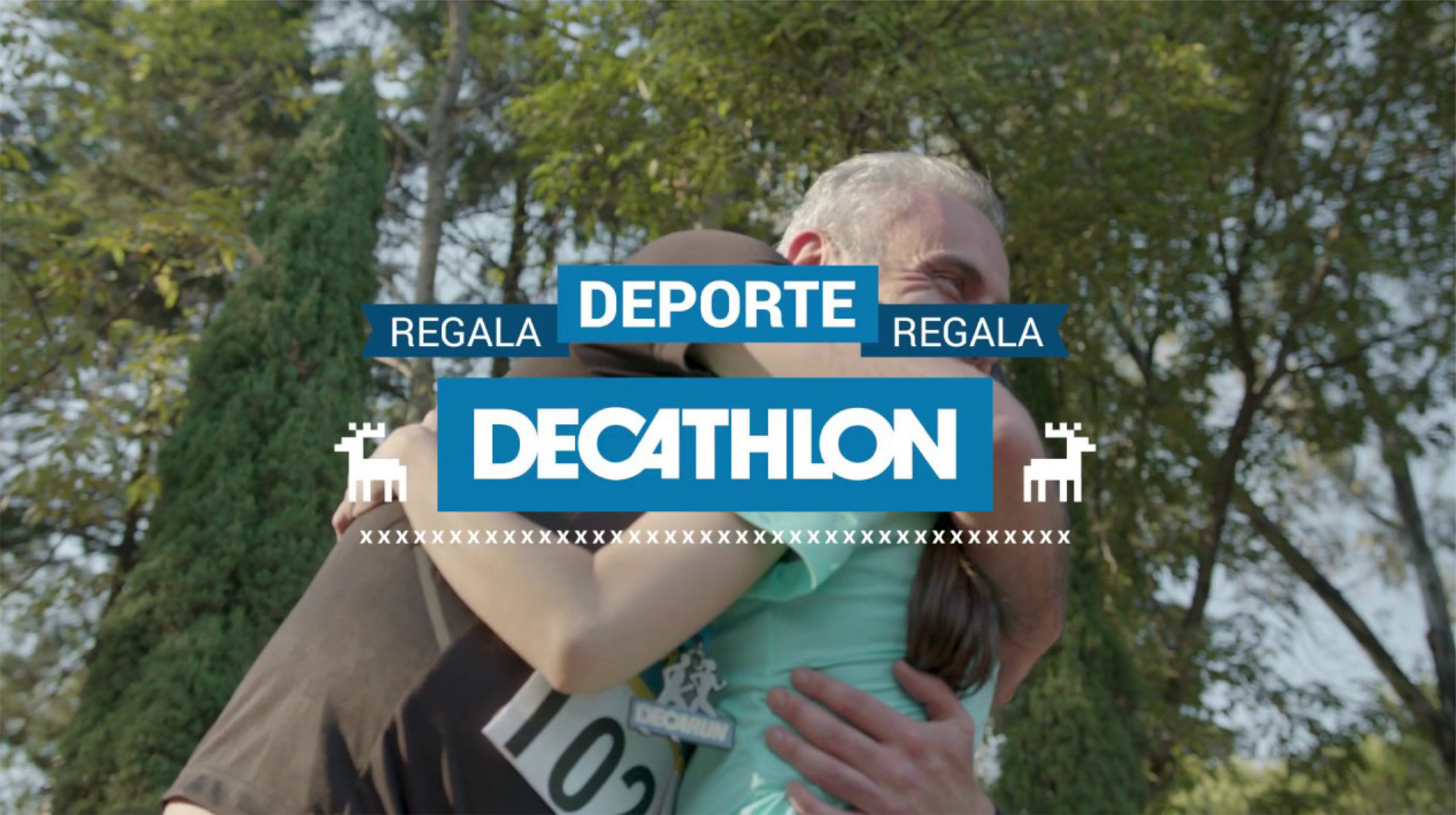 A man hugging a woman with the words deporte regola de detatón.